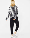 Round neck sweater